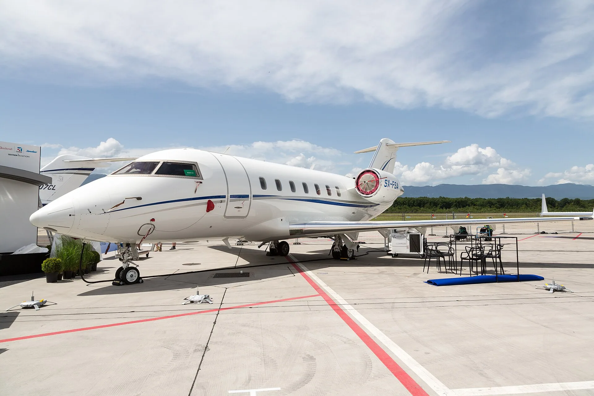 Bombardier Challenger 605
