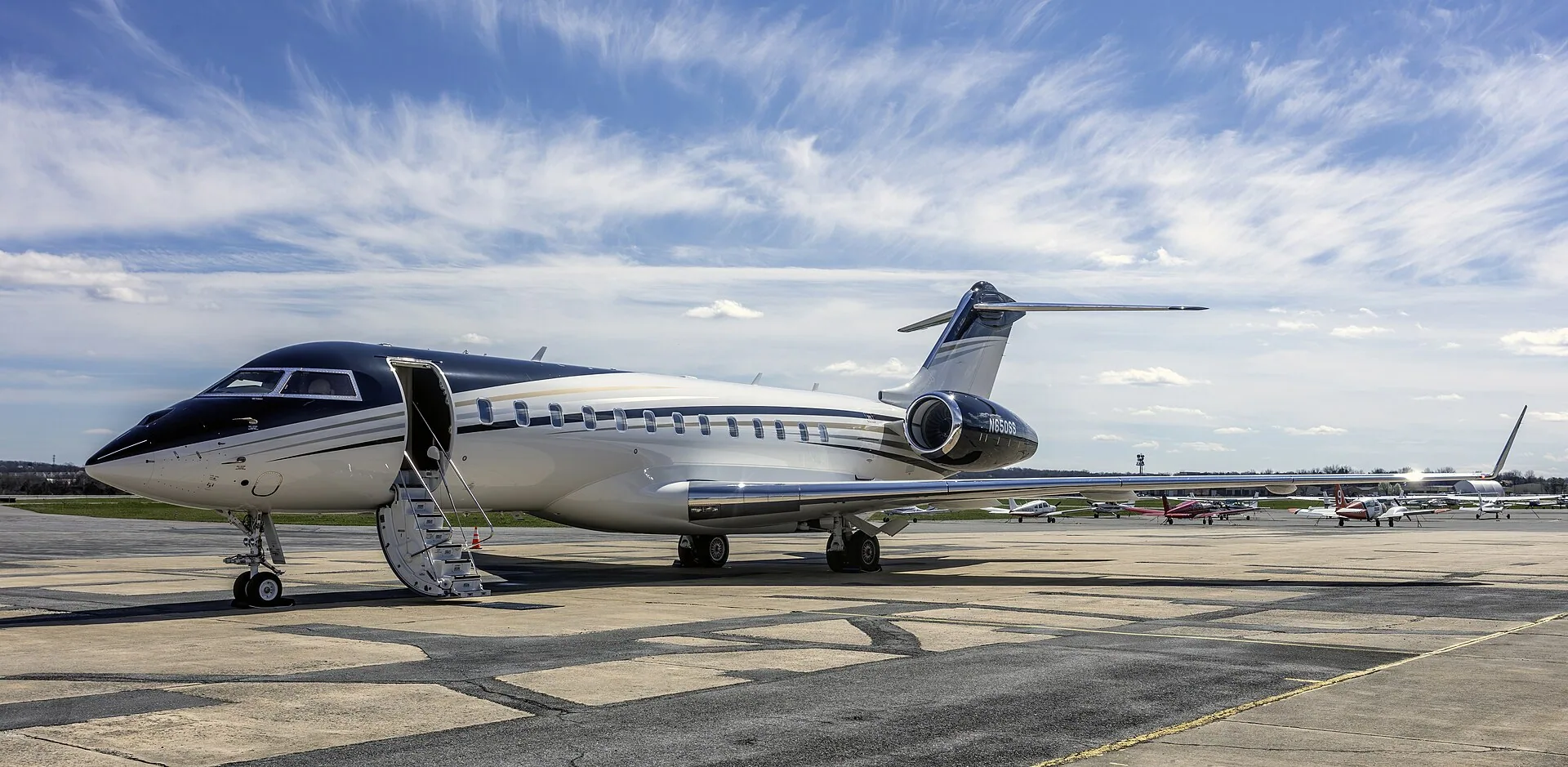 Bombardier Global 6500