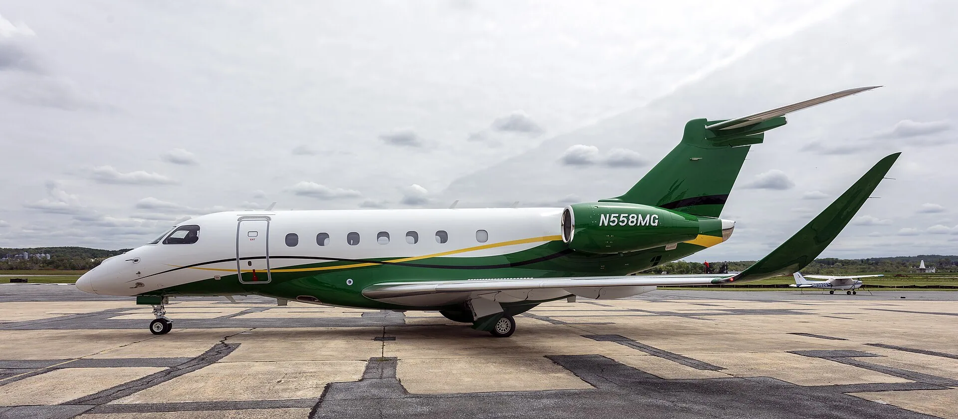 Embraer Legacy 500