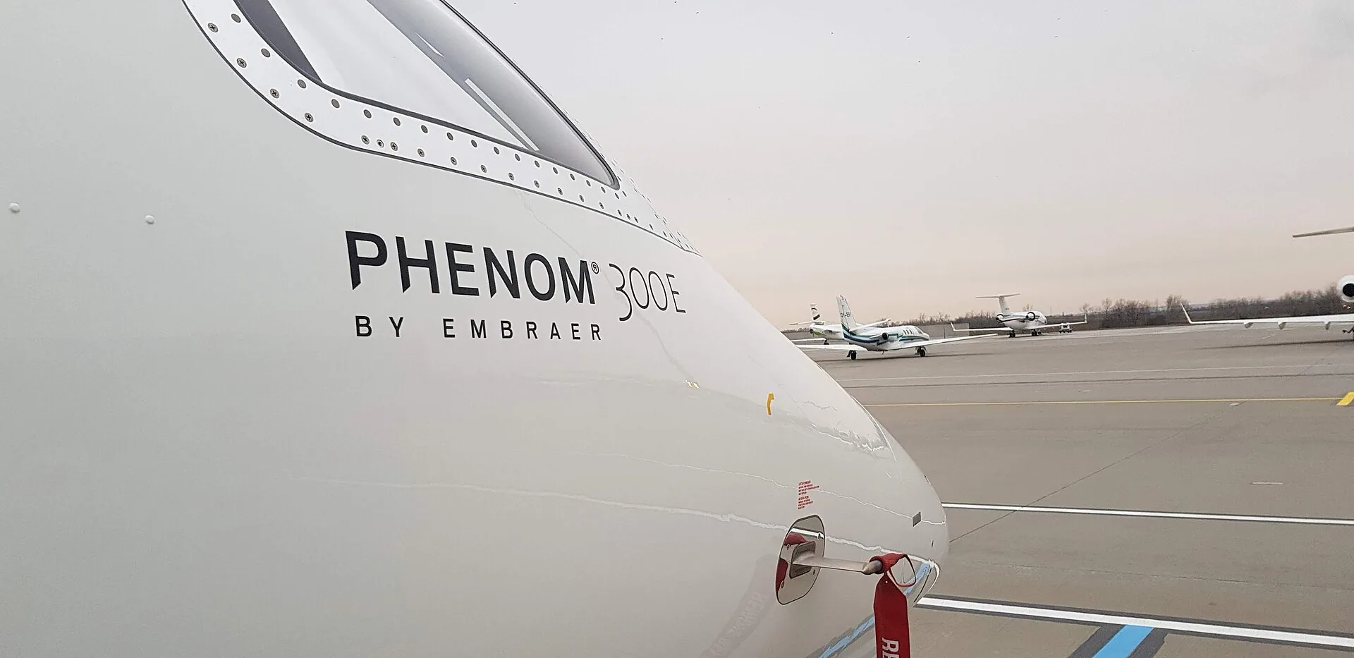 Embraer Phenom 300E