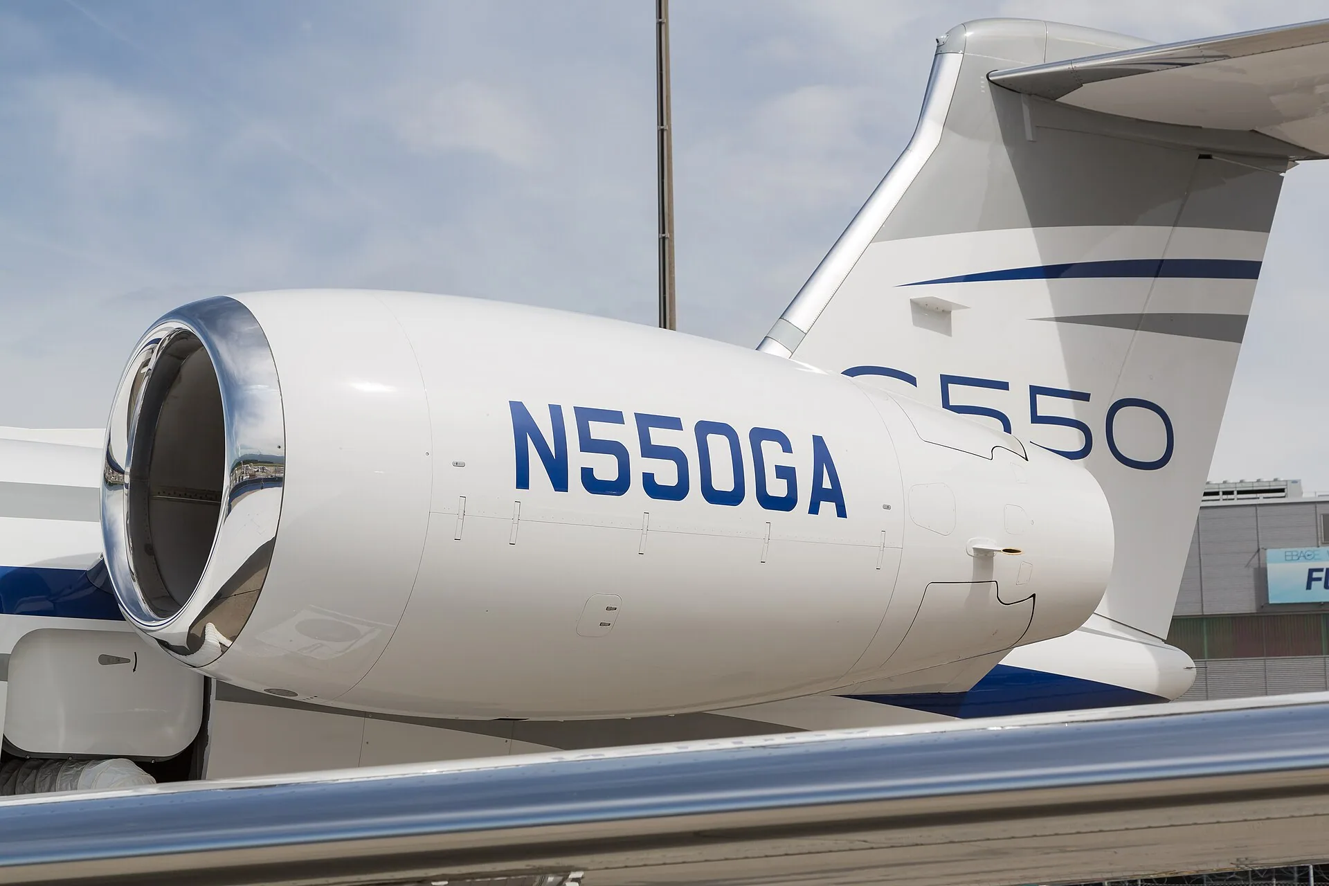 Gulfstream G550